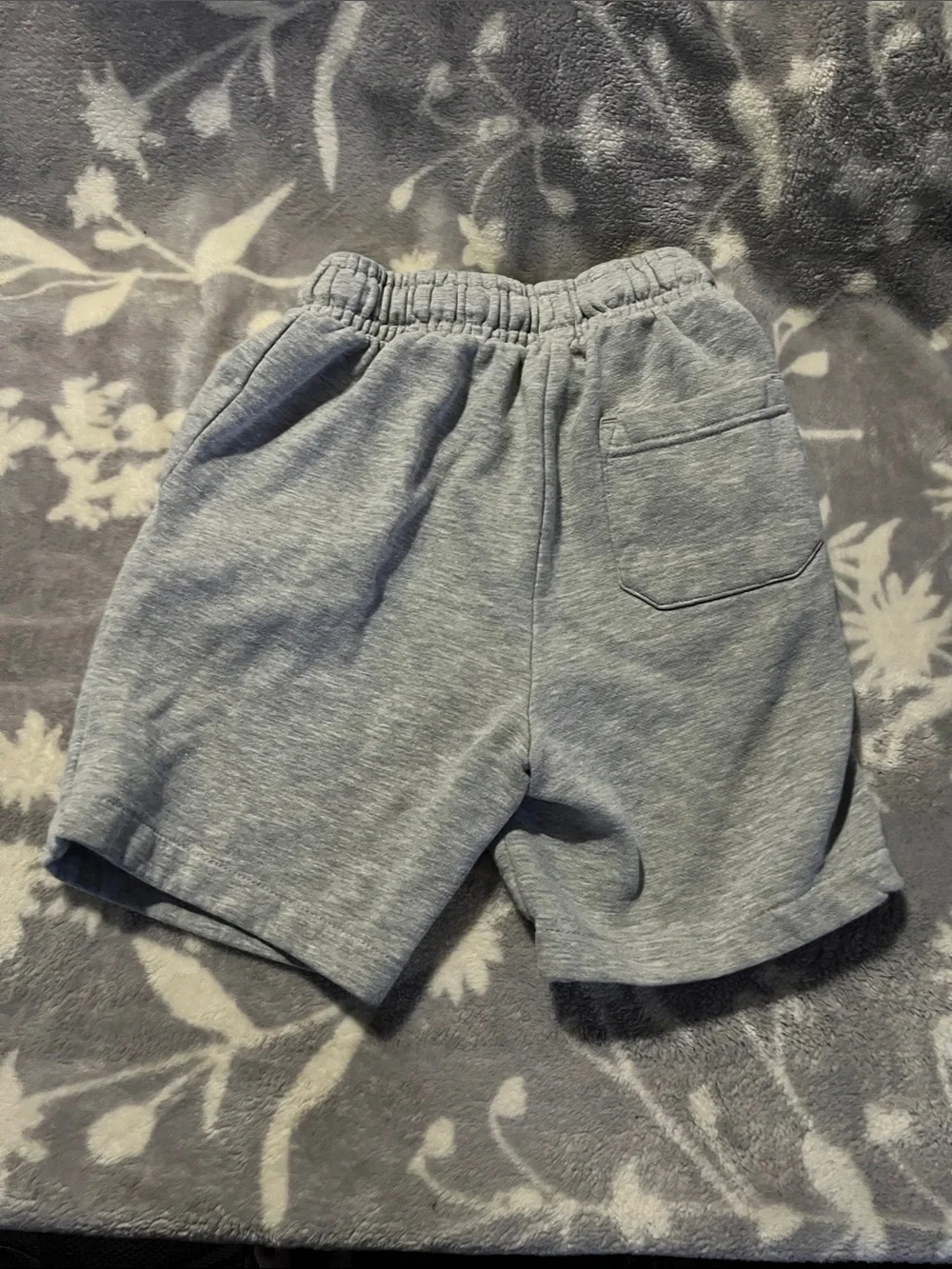Bundle 4Pc Big BOYS Sz  SM -US Polo Knit Shorts & Eighty Eight, & 2 Old Navy Tee